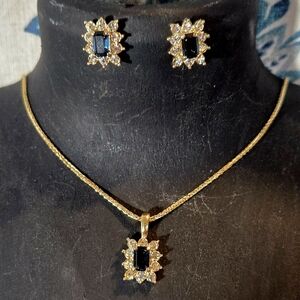 Elegant Gold and Blue Jewelry Set